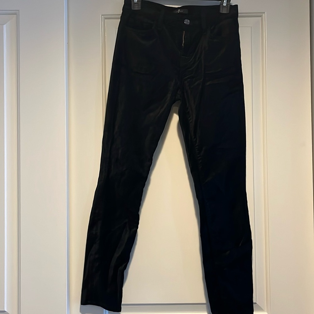7 FOR ALL MANKIND. black velvet skinny jeans. Size 25
